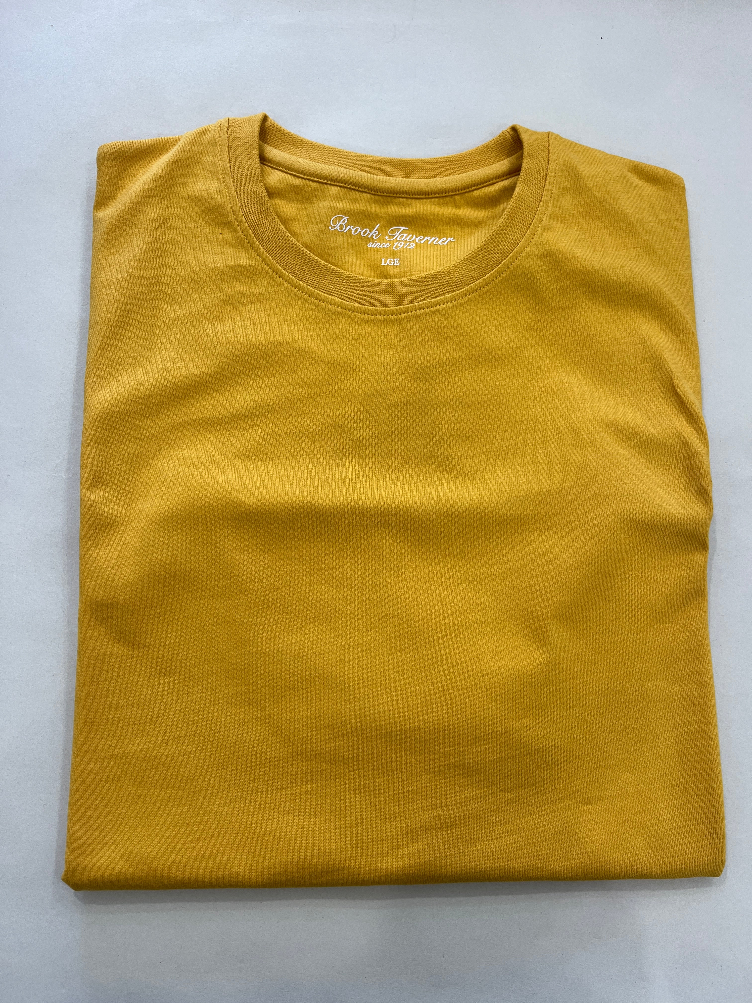 BROOK TAVERNER LEMON HAWKES JERSEY T-SHIRT