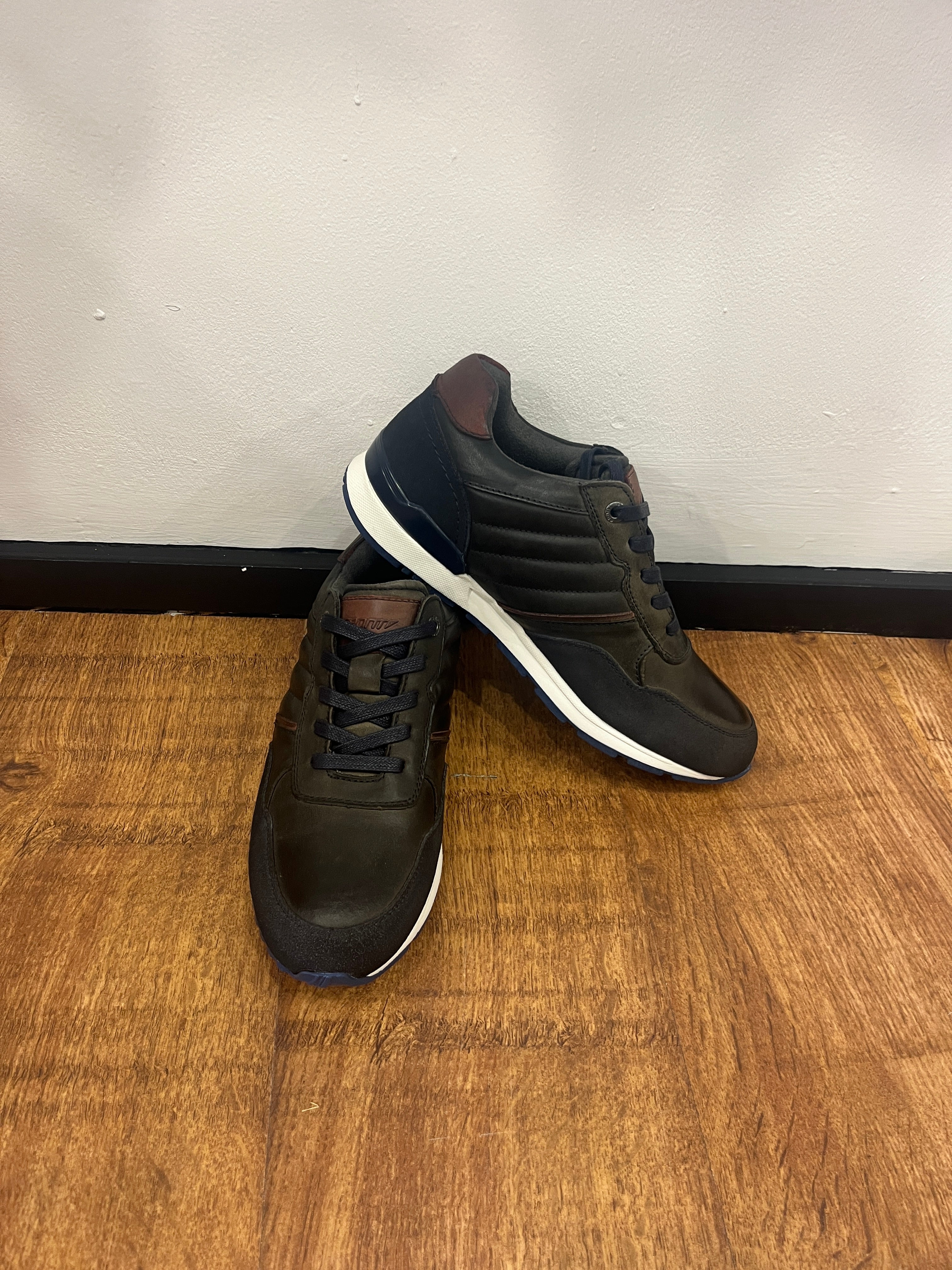 NAVY OHIO FRONT TRAINERS