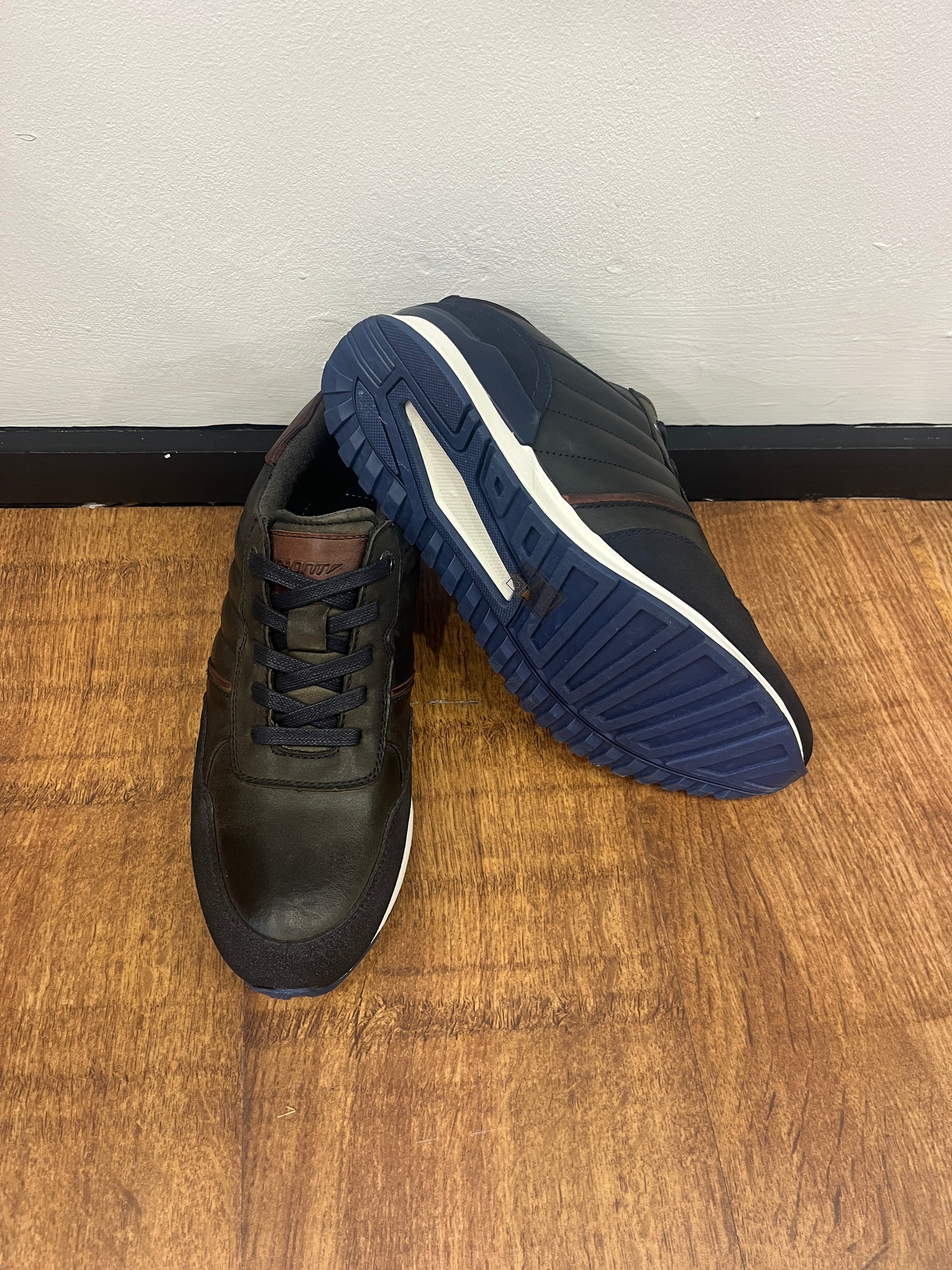 NAVY OHIO FRONT TRAINERS