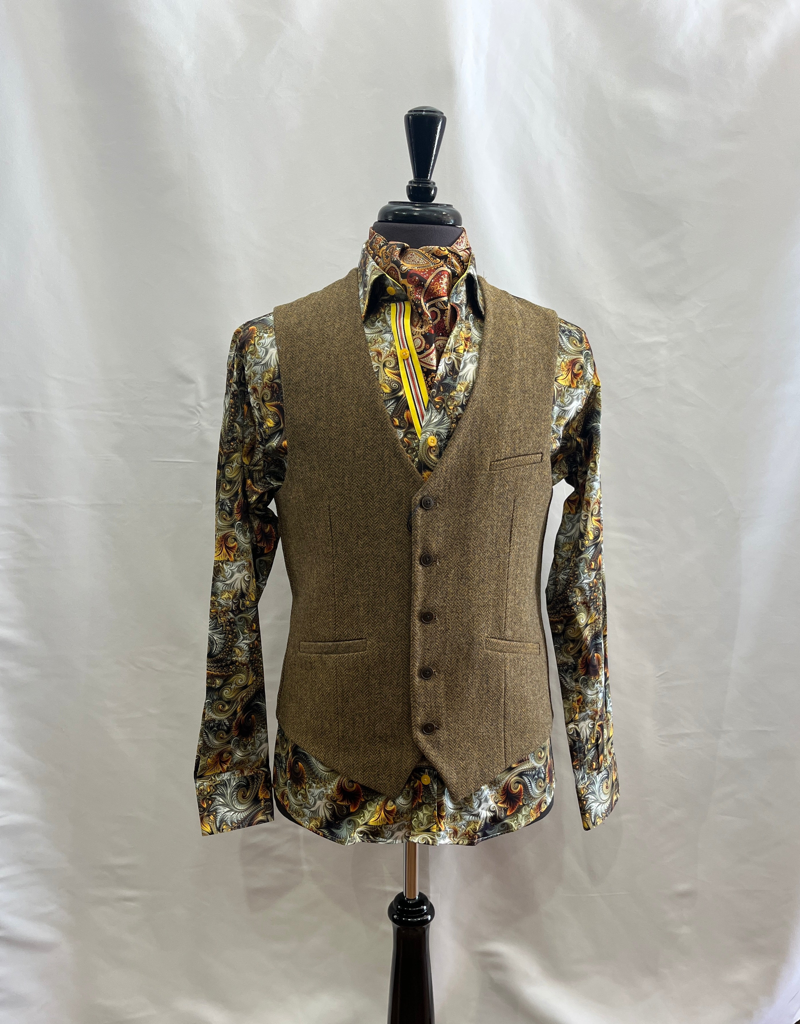 BROWN THOMAS CAVANI WAISTCOAT
