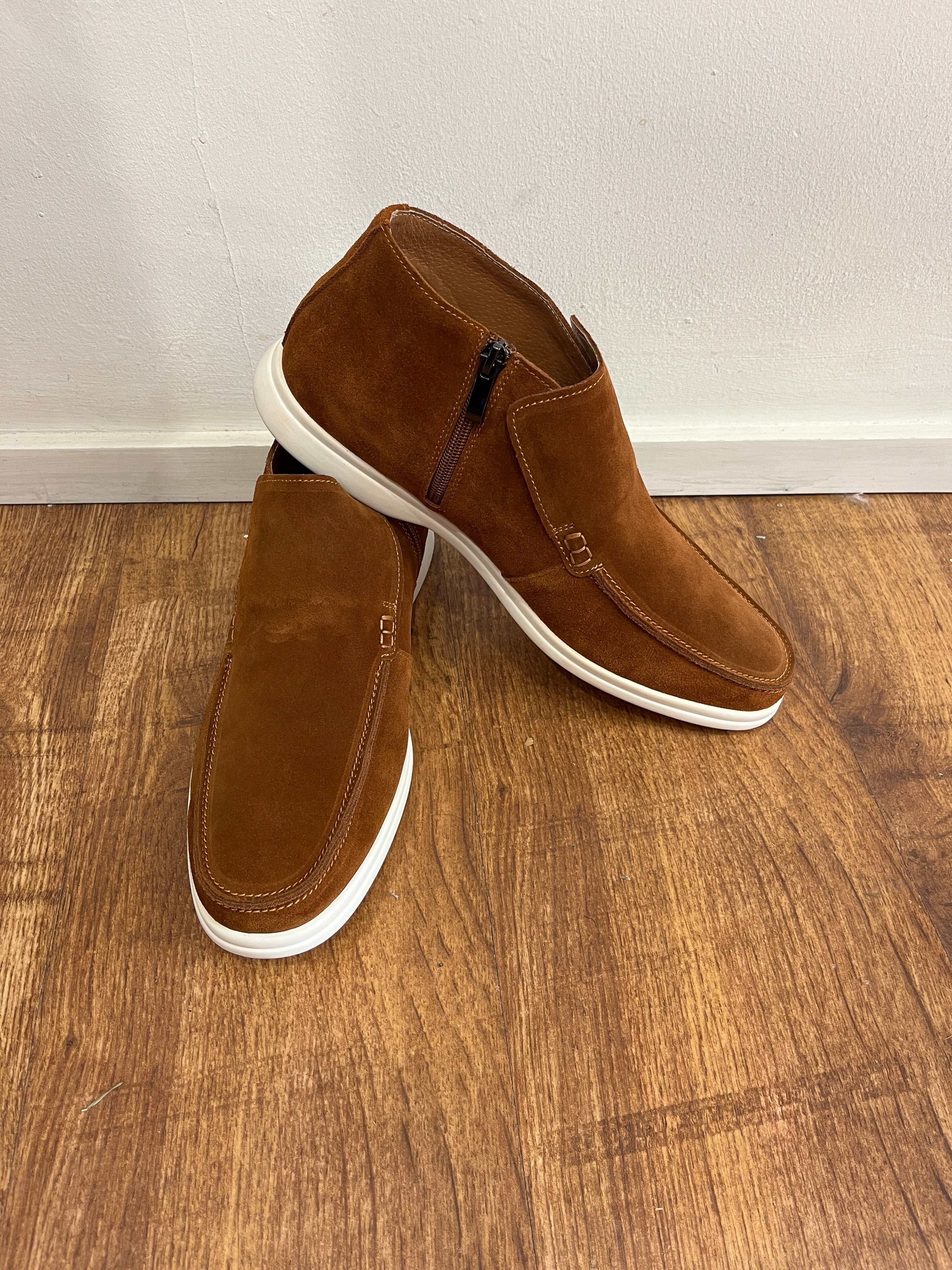 RUST MOUNT JUSTIN REESS SUEDE SHOES